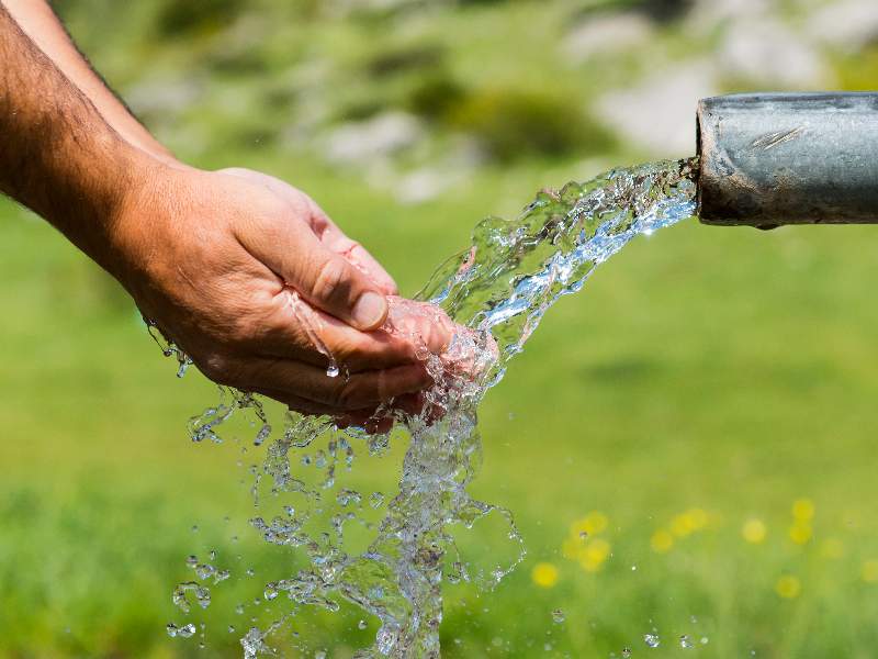 clean natural spring water (pic- ESI Africa)